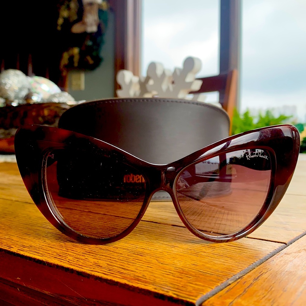 SWEET DEAL 👍Roberto Cavallli .. Gorgeous Tortoiseshell color-Brown CAT WOMAN 🕶
